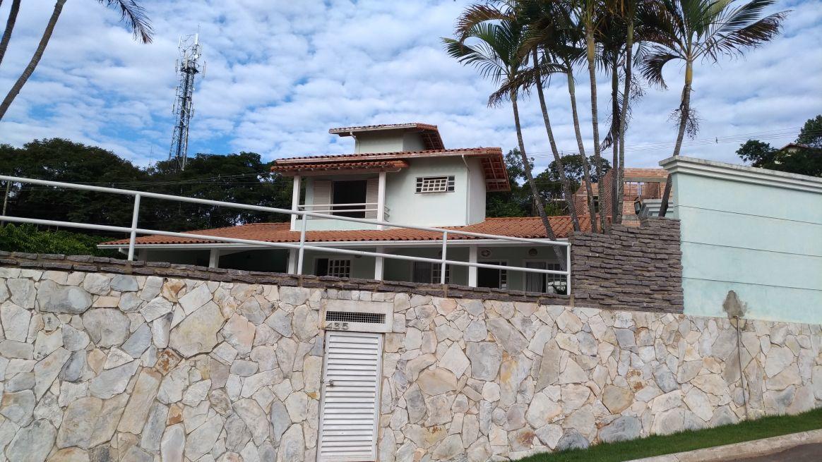 Casa Em Escarpas Do Lago Capitólio Exteriör bild