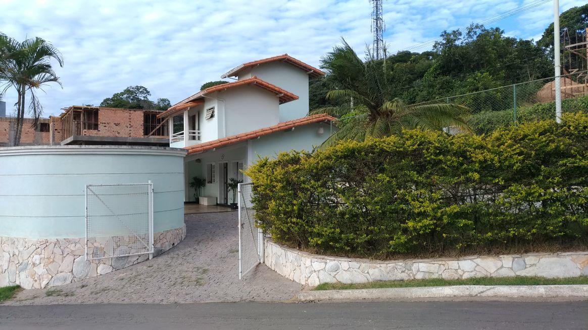 Casa Em Escarpas Do Lago Capitólio Exteriör bild